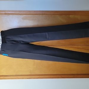 Haggar 32/32 straight fit men's Charcoal Slacks